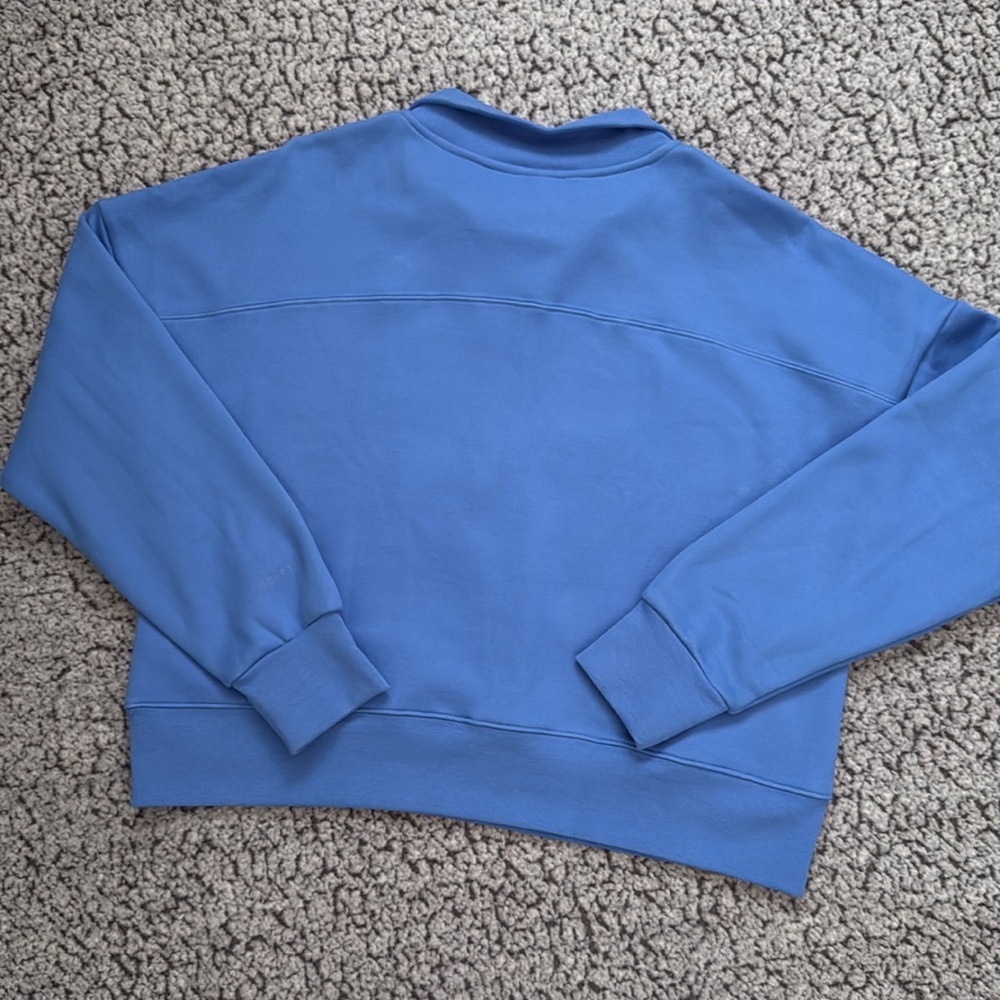 Fabletics Sweater - Picture 2 of 9